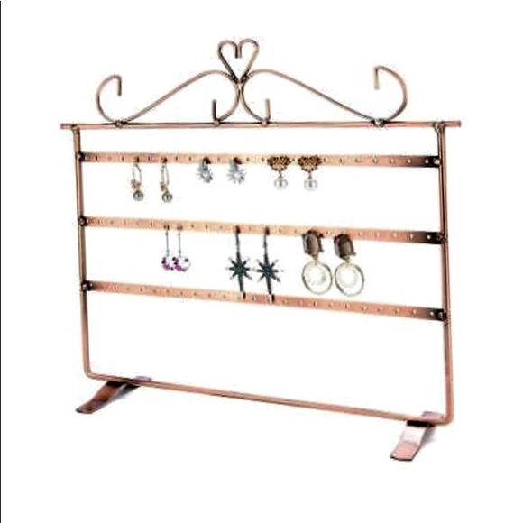 Earring Holder - Picture 2 of 3